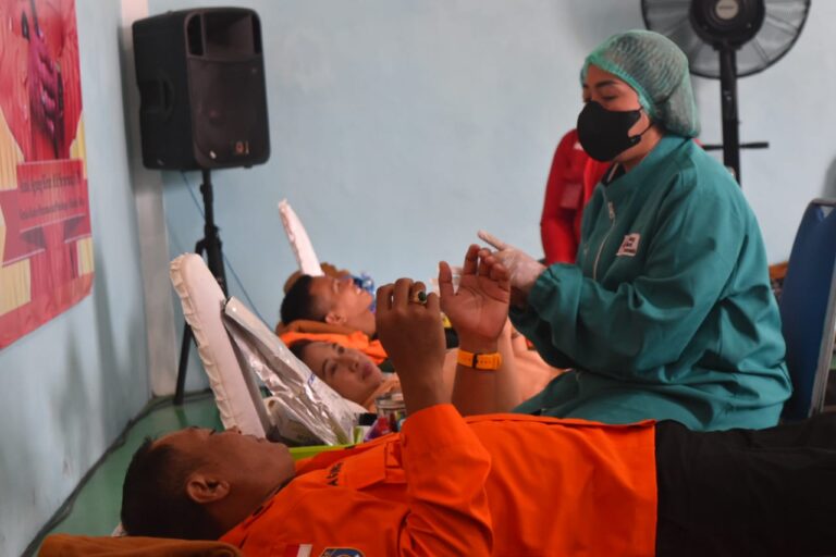 Demi Masyarakat, Basarnas Palangka Raya Gelar Aksi Donor Darah