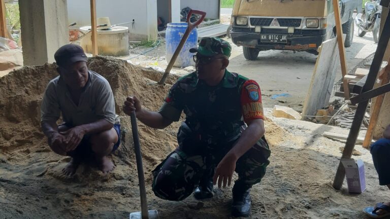 Jabat Babinsa Tewah, Koptu Agung Komsos dengan Warga
