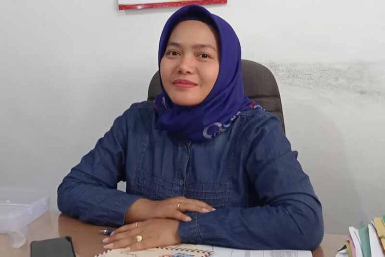 Anggota DPRD Barito Selatan (Barsel), Putri Siti Rochmawati