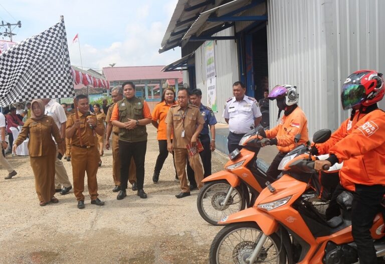 Launching Distribusi Bantuan Pangan Beras untuk Masyarakat Terdampak Kerawanan Pangan