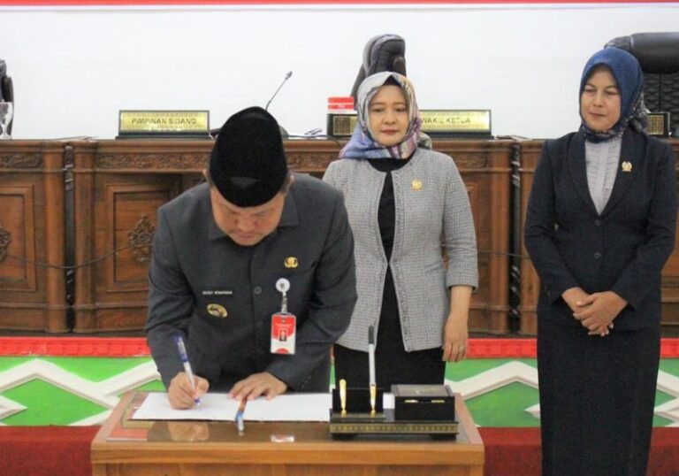 Pemkab Barsel dan DPRD Barsel Bahas Ranperda Tentang Pajak Daerah dan Retribusi Daerah