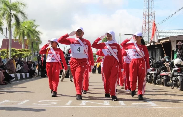Semangat Kebersamaan Warnai Lomba Gerak Jalan di Barito Selatan
