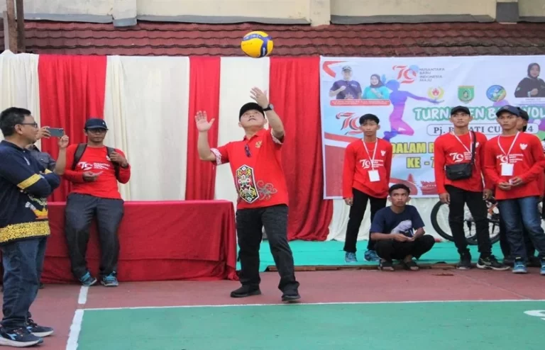 Kejuaraan Bola Voli Pj Bupati Cup 2024 Resmi Dibuka