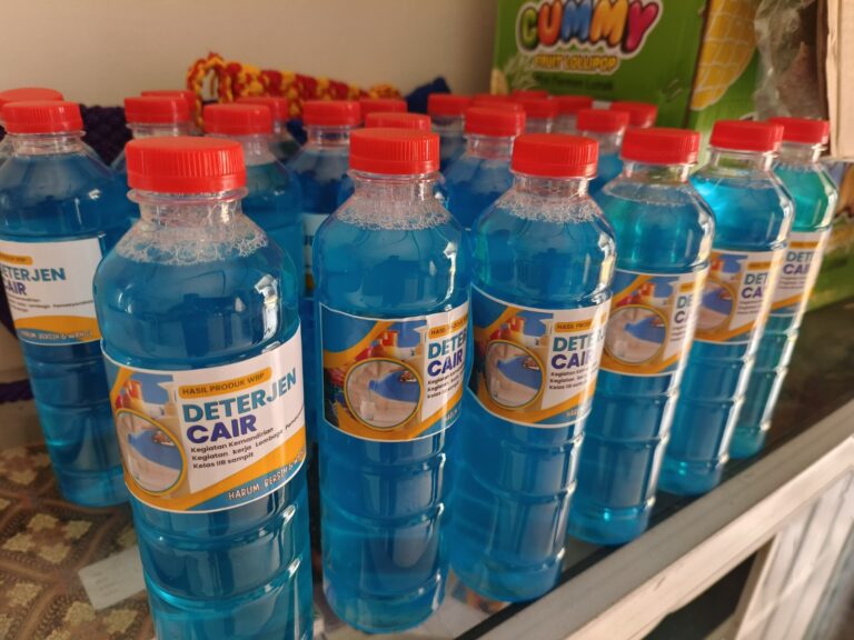 Warga Binaan Lapas Sampit Dibekali Keterampilan Produksi Sabun Cair