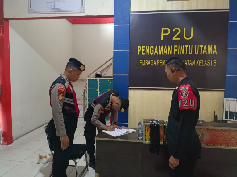 Patroli Polres Kotim di Lapas Sampit Jaga Kondisi Aman