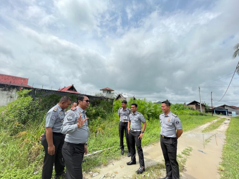 Kalapas Sampit Tinjau Lahan untuk Ketahanan Pangan