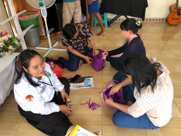 Warga Binaan Nasrani  Lapas Sampit Ikuti Pembinaan Rohani dan Pelatihan Keterampilan