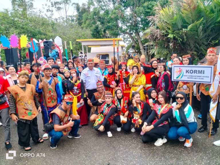 KORMI Barsel Ikut Meriahkan Karnaval Budaya HUT RI ke-80 dan HUT Kabupaten ke-66