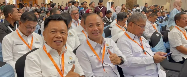 Bupati Barsel Dikukuhkan sebagai Ketua Bidang Investasi dan Hilirisasi APKASI