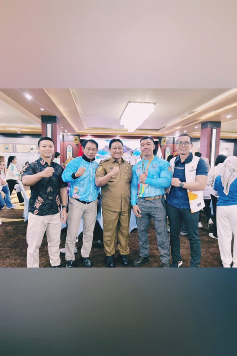 Yayan Hidayat Terima Tali Asih Atlet Berprestasi 2025 dari Pemprov Kalteng